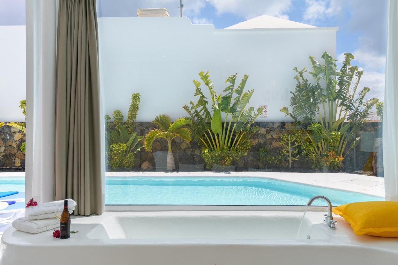 Aquablanca Suite Love Deluxe En Punta Mujeres מראה חיצוני תמונה